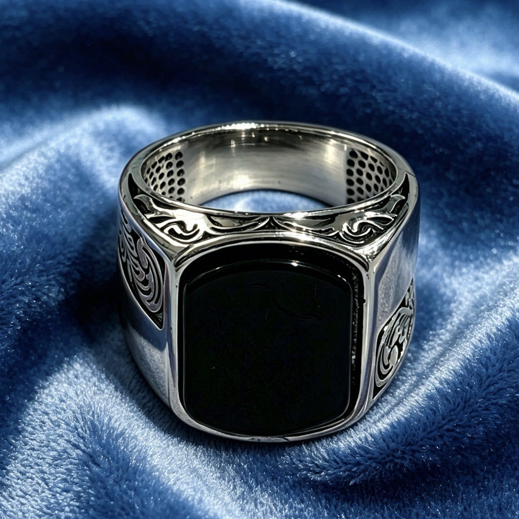 Onyx Ring